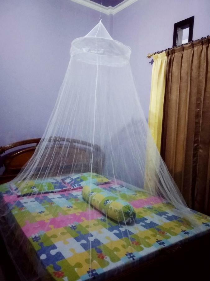 Kurnia Homestay Ternate Εξωτερικό φωτογραφία